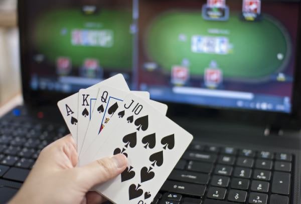 May9 Live Video Slots ဂိမ်းများတွင် အထူး Bonus Round နှင့် Free Spins ရရှိနေသောမြင်ကွင်း